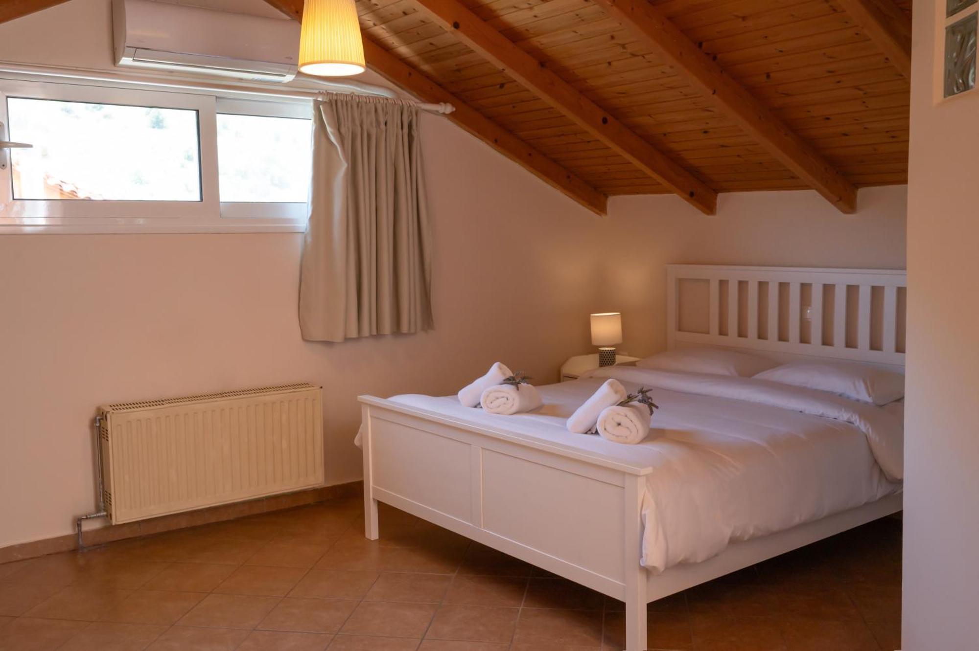 Agrotospita Country Houses Nafplio Bagian luar foto